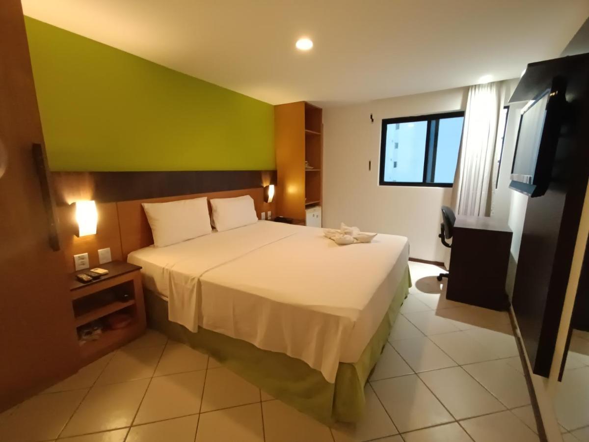 Acolhedora Em Hotel